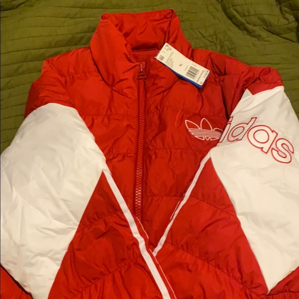 Cropped puffer adidas jacket